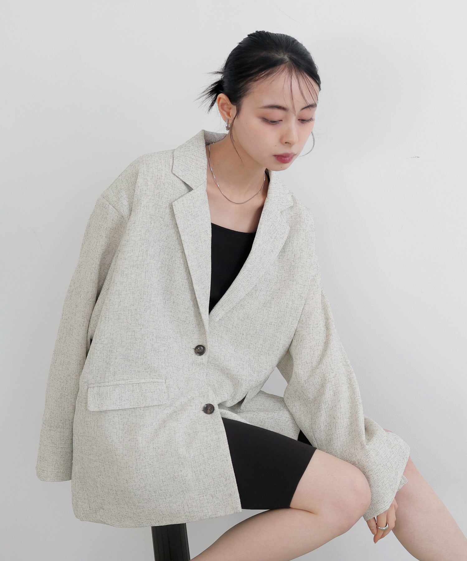 OUTER – LIAN