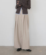 ウォッシャブルフェイクレザー2タックパンツ