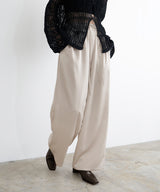 サテンイージーパンツ