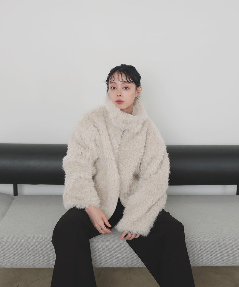 フェイクファースタンドブルゾン