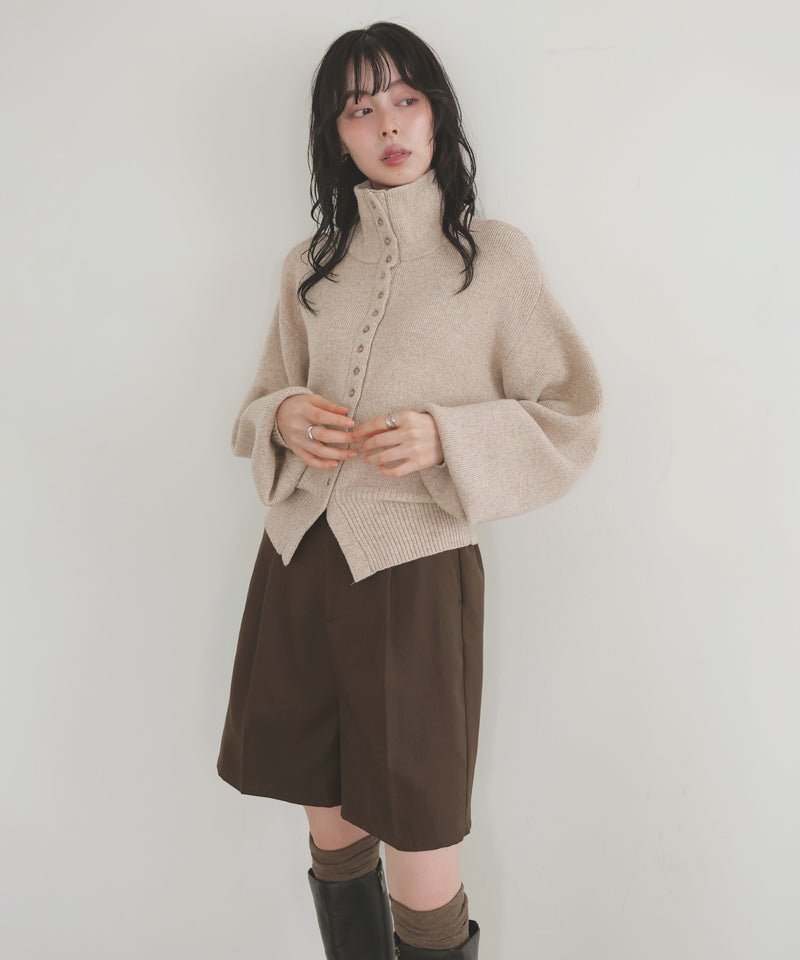 【10月下旬予約商品】ボタンデザイン2WAYネックニット