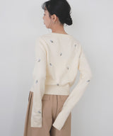 フラワー刺繍ニットカーディガン