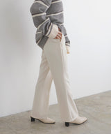 【12月中旬予約商品】センタータックフレアパンツ