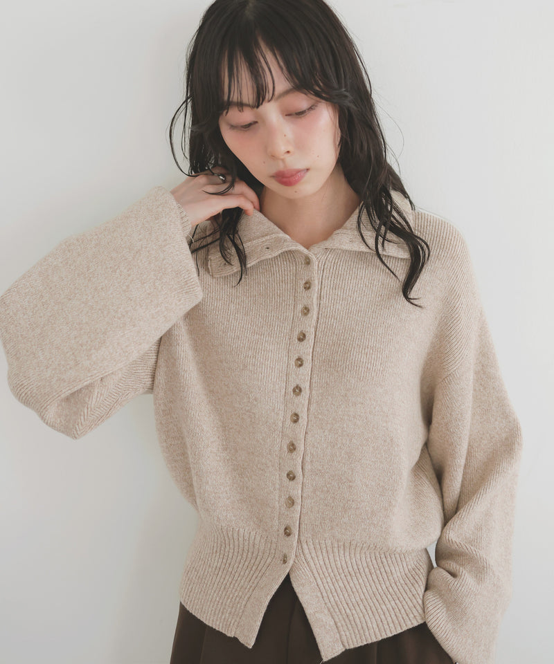 【10月下旬予約商品】ボタンデザイン2WAYネックニット