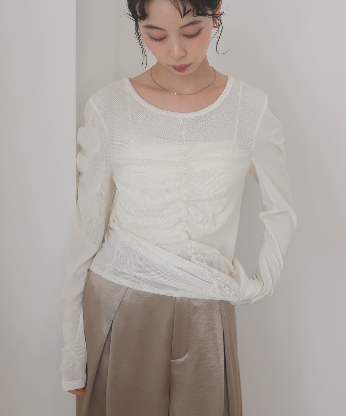 シアーベロアシャーリングプルオーバー – LIAN