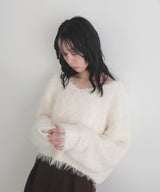 フェザーVネックニットプルオーバー