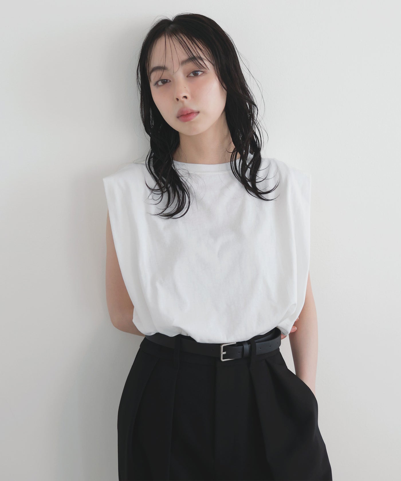 HILLDA トップス Emergency Long Sleeve シズニルック HILLDA トップス Emergency Long Sleeve シズニルック HILLDA