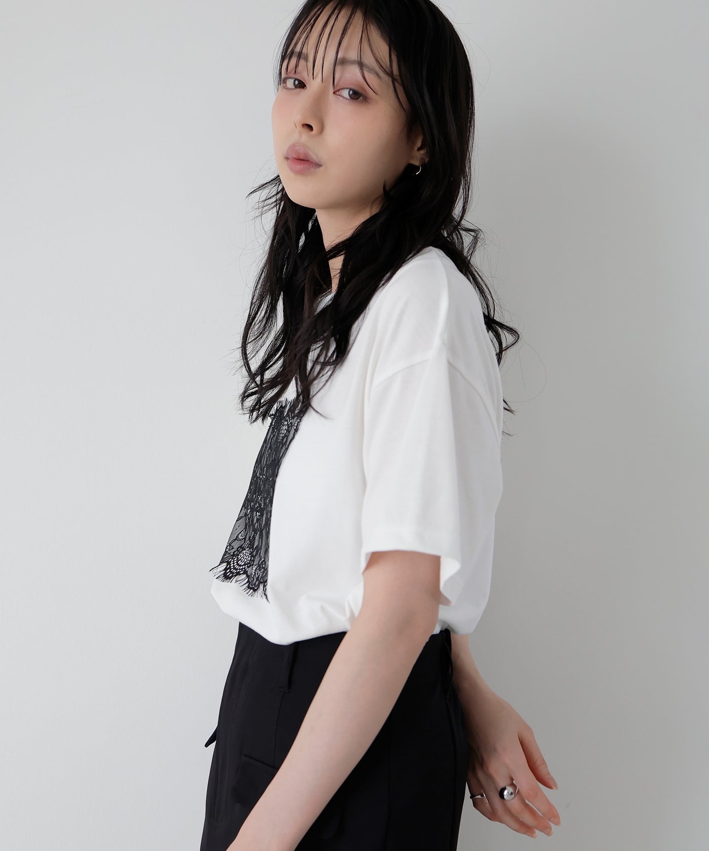 一部予約商品【UVカット＆接触冷感】レースレイヤードロゴTシャツ – LIAN