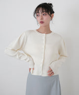 クリアボタンニットカーディガン