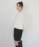 ペプラムニットプルオーバー