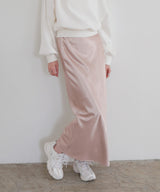 サテンナロースカート