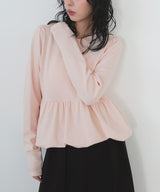 ペプラムニットプルオーバー