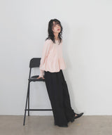 ペプラムニットプルオーバー