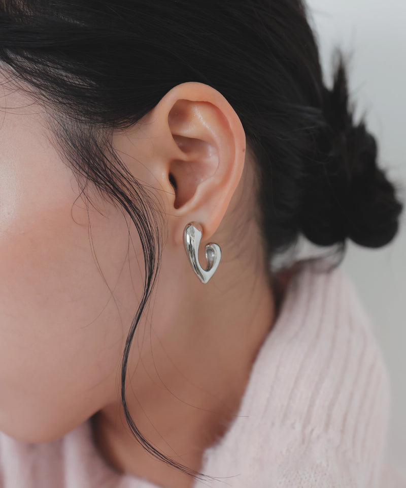 【12月上旬予約商品】ハートフープピアス