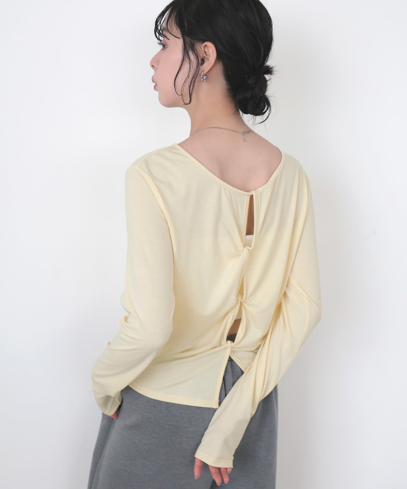 2WAYクロスデザインプルオーバー – LIAN