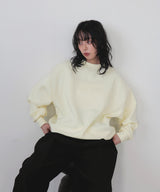 オーバーサイズスウェットプルオーバー