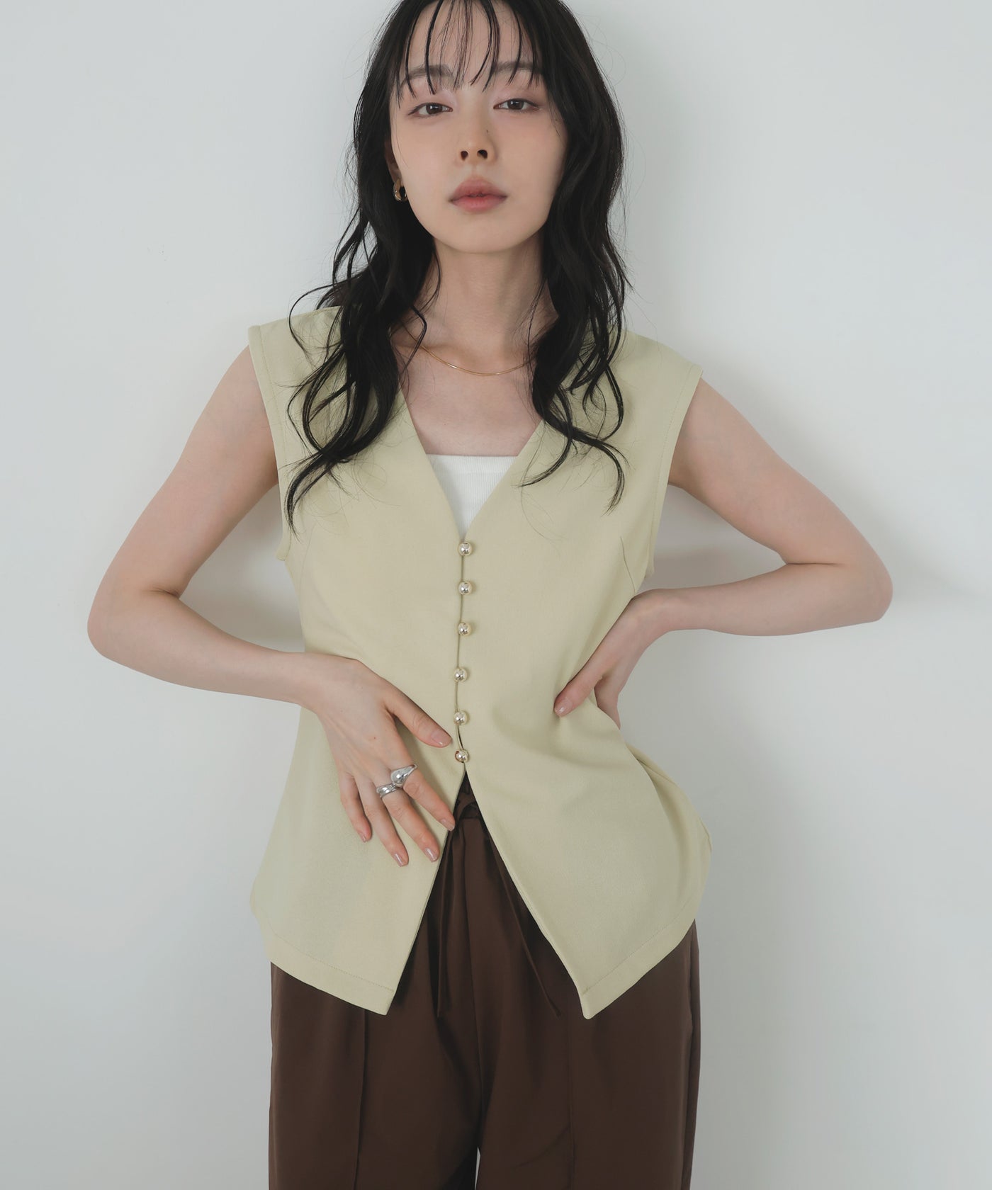 カットジョーゼットノースリーブジレ – LIAN
