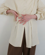 ウエストタックカラーシャツ