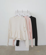 ペプラムニットプルオーバー