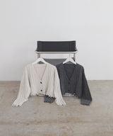 ダメージVネックカーディガン