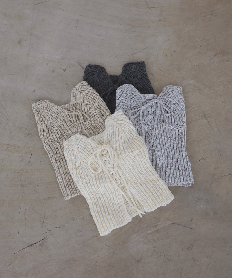 レースアップニットビスチェ