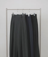 ストライプタックパンツ