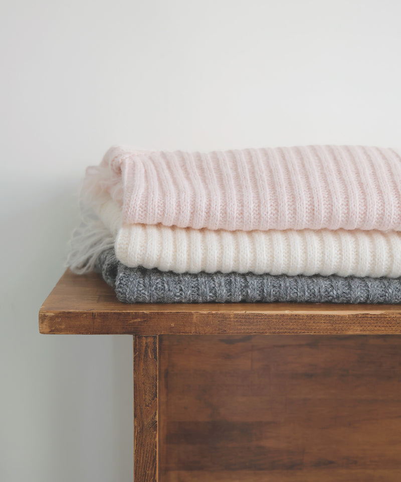 フリンジペプラムニット