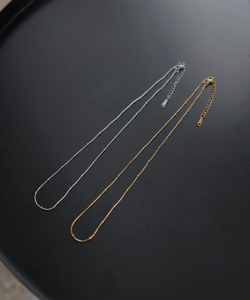 ポイントチェーンネックレス