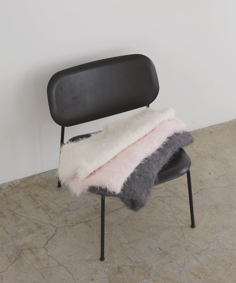 フェザーVネックニットプルオーバー