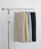 ウォッシャブルフェイクレザーナロースカート