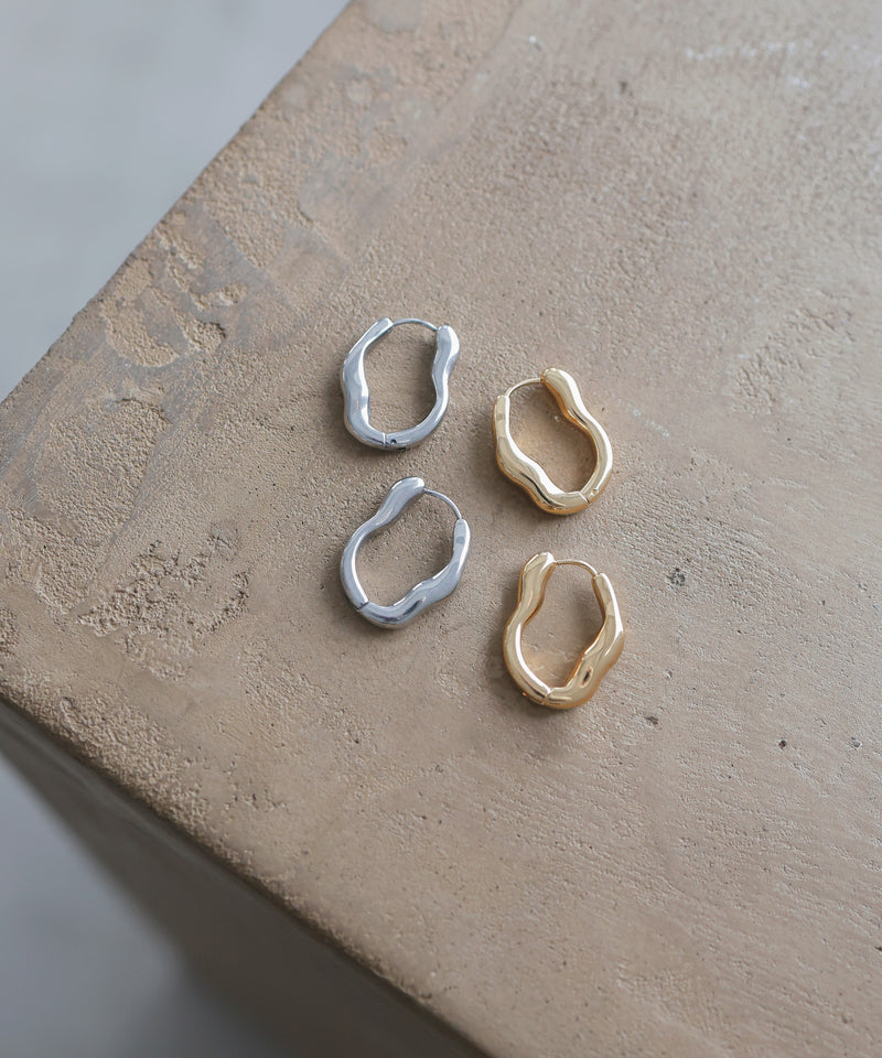 ニュアンスフープピアス