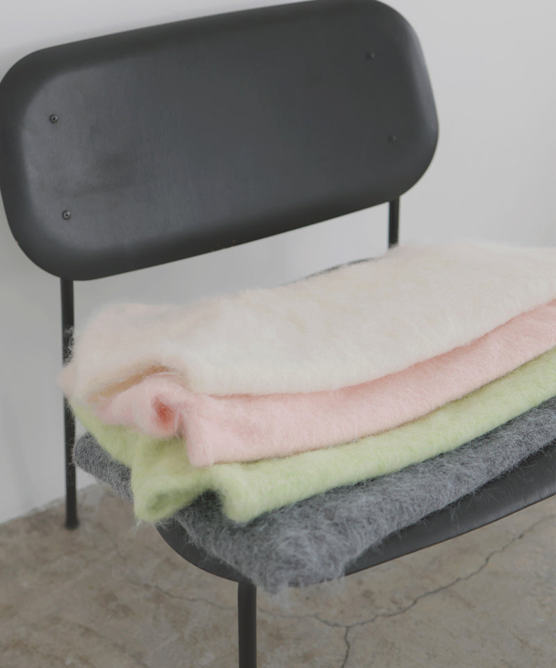 モヘアパフスリーブニット